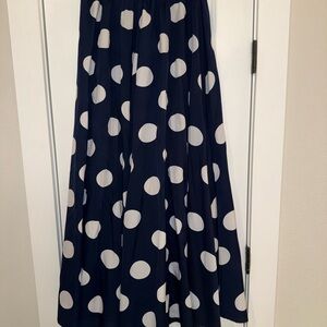 Elegant Navy and White Polka Dot A-Line Skirt